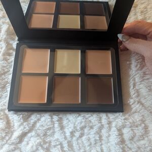 Professional Makeup Palette with Neutral Shades